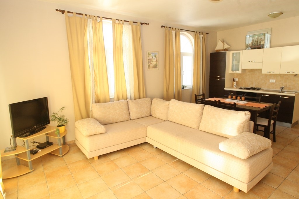 Apartment 1