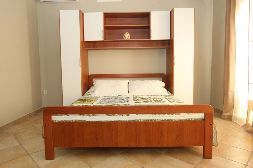 Apartment 4