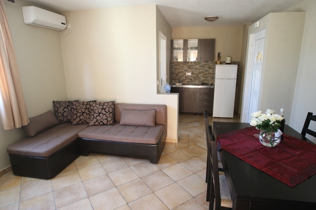 Apartment 5