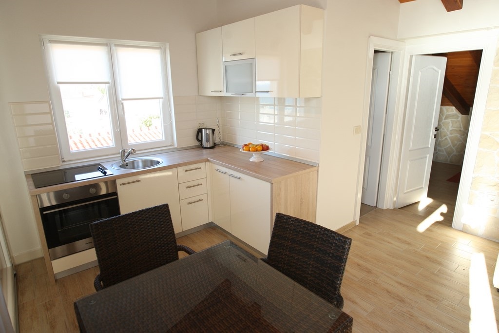 Apartment 7