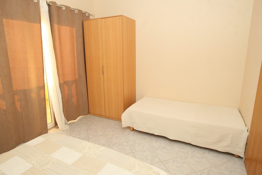 Apartment 9